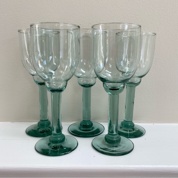 Pier 1 Green Glass Wine Goblet Glasses NWOT Set of 5